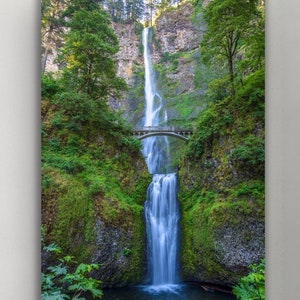 Multnomah Falls Print, Stunning Columbia River Gorge Waterfall Wall Art, Pacific Northwest Decor for Nature Lovers