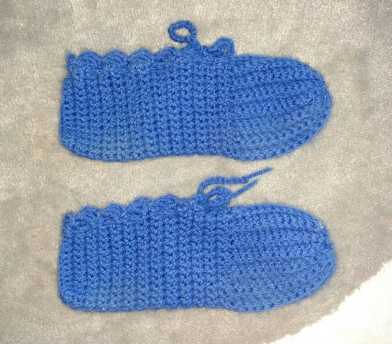 Vintage Blue hand crocheted bedroom slippers shoe… - image 7