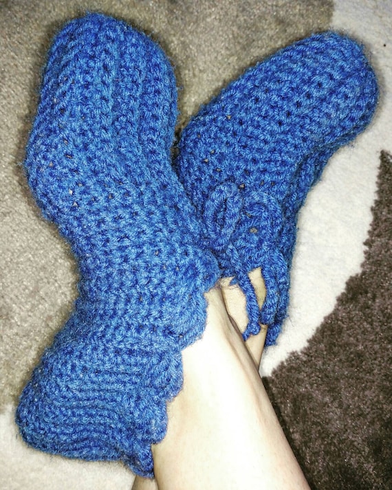 Vintage Blue hand crocheted bedroom slippers shoe… - image 1