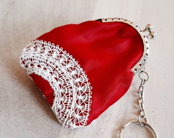 Red White Keychain Wallet - With Ñandutí Lace