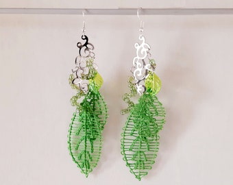 Leaf Dangle Earrings - Handmade Paraguayan Embroidered Ñandutí Nanduti Lace