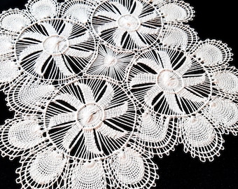 White Doily Lace Square Coffee Table Cover Home Decor Handmade Ñandutí Nanduti