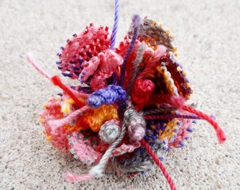 Handmade Ñandutí Lace Flower Brooch Hairclip - Multicolor