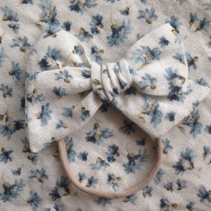 Cornflower linen hair bow, dusty blue and ivory floral bow, headband bow, bow clip, nylon headband bow