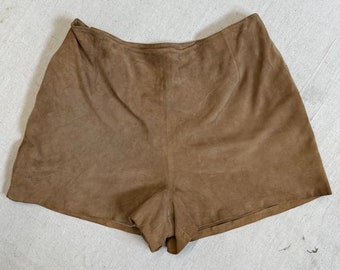 Vintage Wildleder Shorts Barneys New York Tan Beige Super weiches Leder Hot Pants