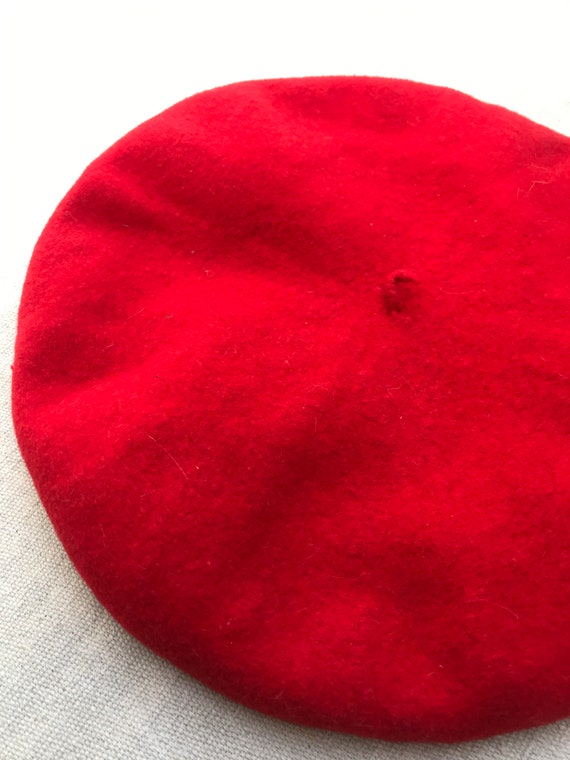 Vintage Wool Red Beret Classic Artsy Hat
