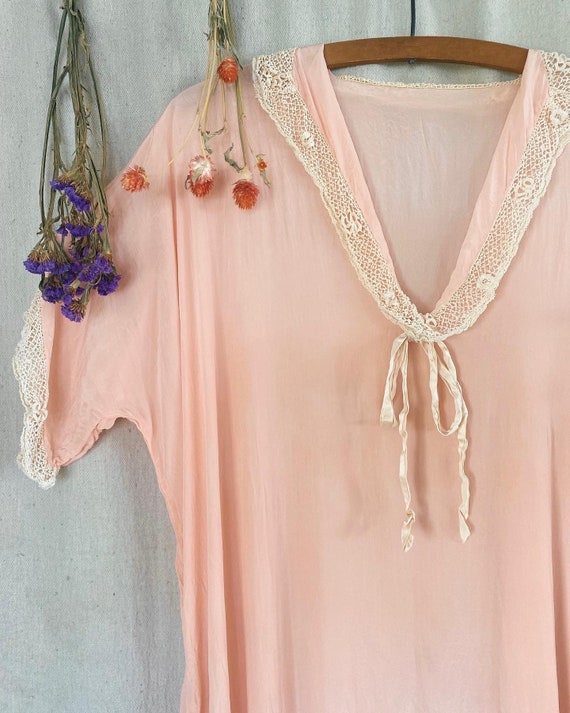 Vintage 1930s 30s Nightgown / Dress Silk Pink Lon… - image 8