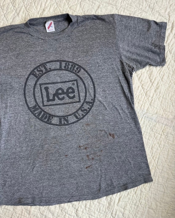 Vintage 1980s Lee Logo Tee Super Soft Distressed W