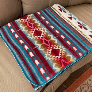 Queen Alpaca Wool Blanket from Ecuador, Wool Blanket, Alpaca Throw, Indigenous blanket, REVERSIBLE