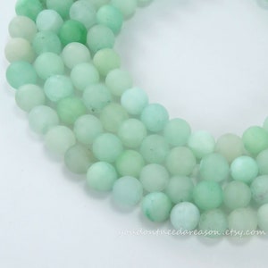 8mm Light Green Frosted Jade Round Beads – Matte Dyed Gemstones for Jewelry Making