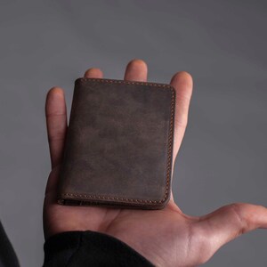 Mens Wallet, Leather Wallet, Minimalist Personalized Wallet, Bifold Wallet, Stylish Wallet, Wallet Men, Travel wallet image 2