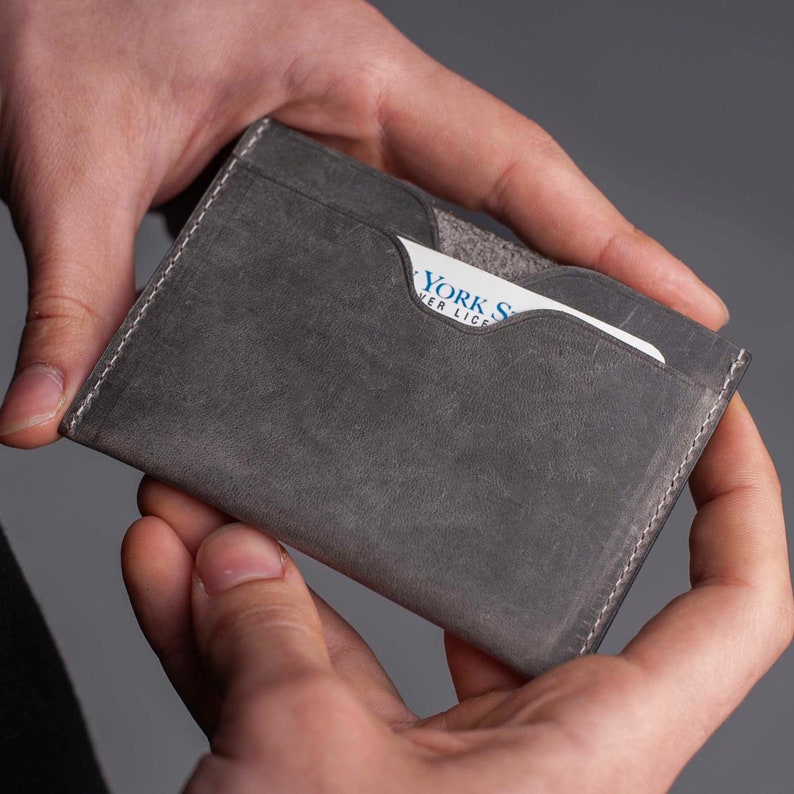 MINIMALIST LEATHER WALLET, Personalized Slim Front Pocket Wallet, Men's Cardholder, Distressed Leather Cardholder, Perfect Gift Sand Grey