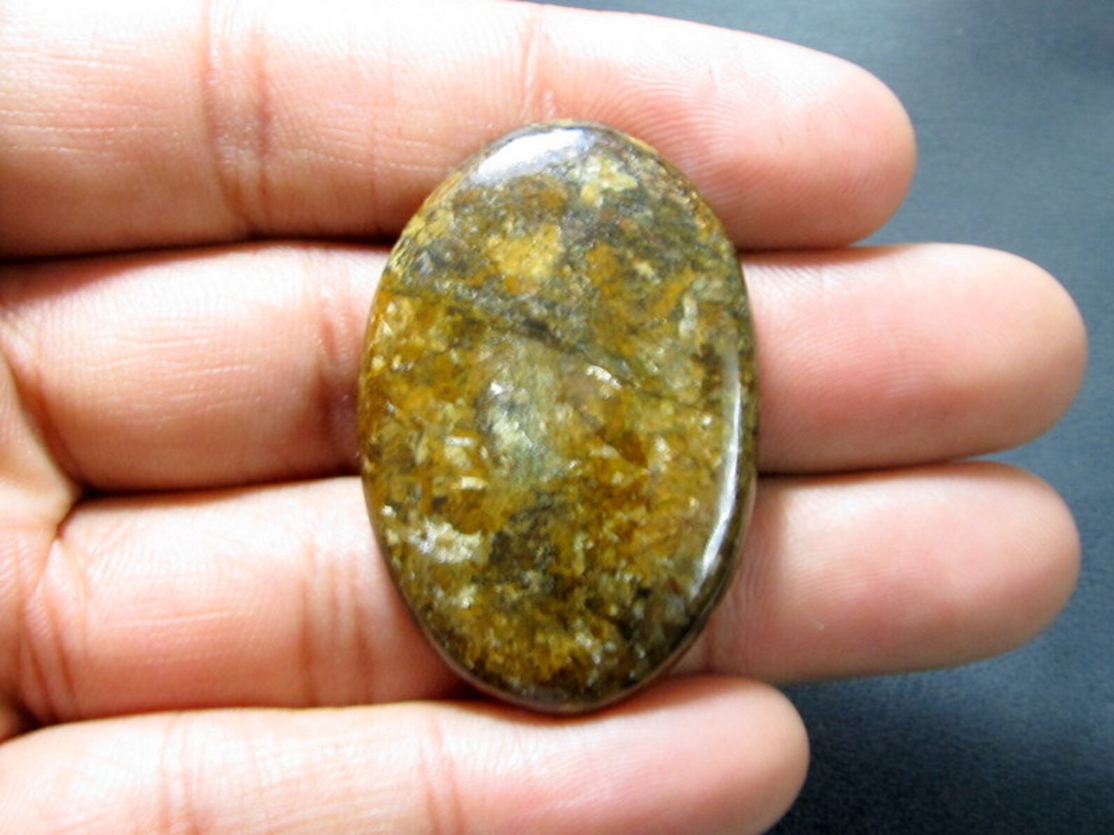 BROWN JADE GEMSTONEbest quality size 39X44mm weight 67 carat Etsy