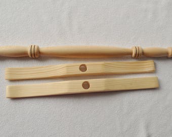 Niddy Noddy - 2,1 yard Hand turned beech and pine wood tool accessory for art yarn