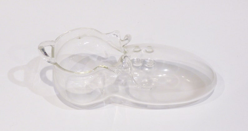 Shoe bridy transparent glass