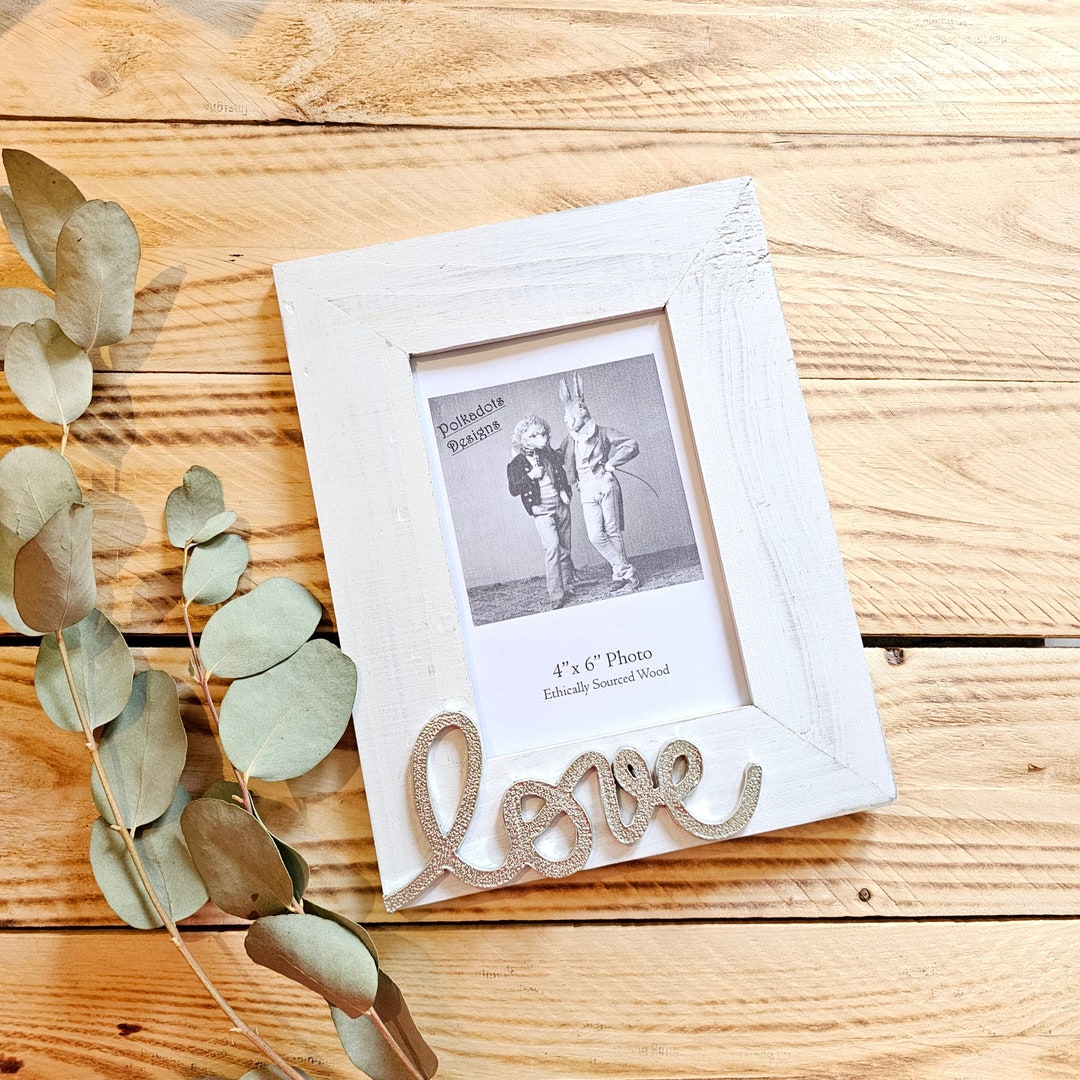 Rustic Photo Silver Love Frame, Wooden 4 X 6 Portrait Free Standing Picture  Frame With Metal Love Design 