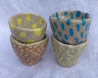Bicchierini da shot / tazzine da caffè espresso in ceramica colorata e decorata