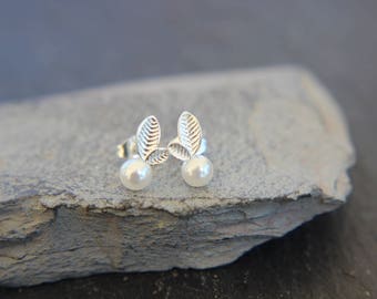 Leaf with freshwater pearl pearl necklace Earrings Sterling Silver