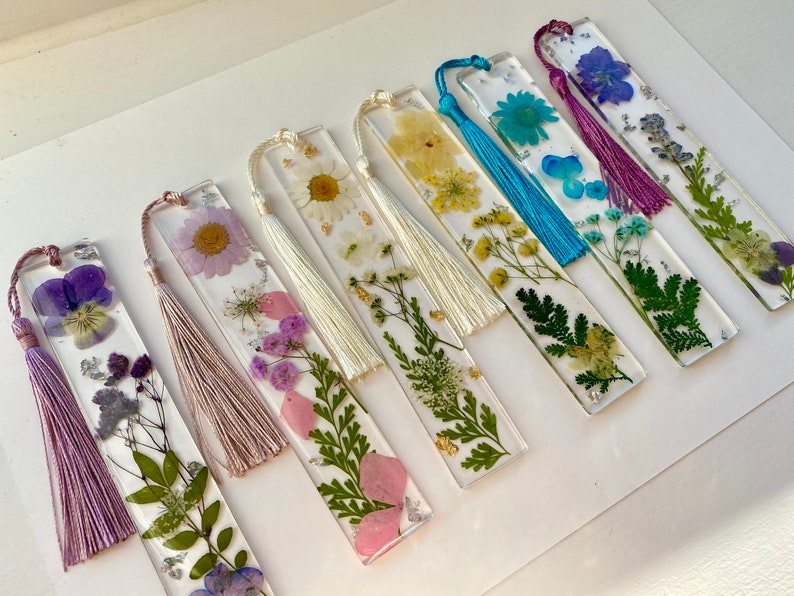 Floral Bookmarks / Resin Bookmark / Floral Bookmark / Mothers Etsy UK