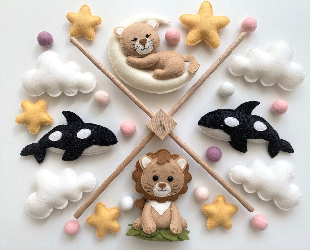Baby Mobile. Shower Gift, New Baby Felt Animals Toy, Mobile Woodland, Forest