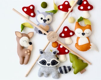 Baby Mobile "Forest Animals". Baby mobile,  Baby shower gift,New baby gift, Felt animals toy,baby mobile woodland,forest mobile