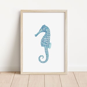 Watercolour sea horse art print, sea horse art, beach house decor, beach house art, coastal home wall art, animal print, A5/A4/A3 afbeelding 1