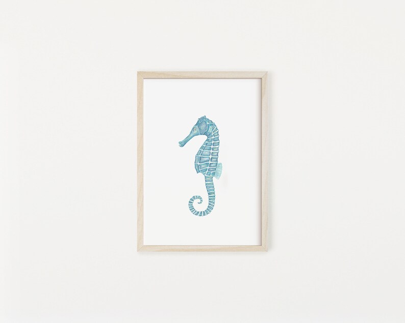 Watercolour sea horse art print, sea horse art, beach house decor, beach house art, coastal home wall art, animal print, A5/A4/A3 afbeelding 2