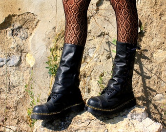 Mini black leather lace-up gaiters