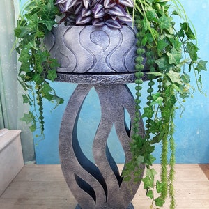 Decorative stand &quot;Waves&quot; and a vase for flowers. Plant stand. Support for flowers.