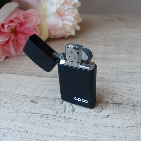 Ancien Briquet Américain Zippo Noir Cadeau pour Fumeur Collection Vintage