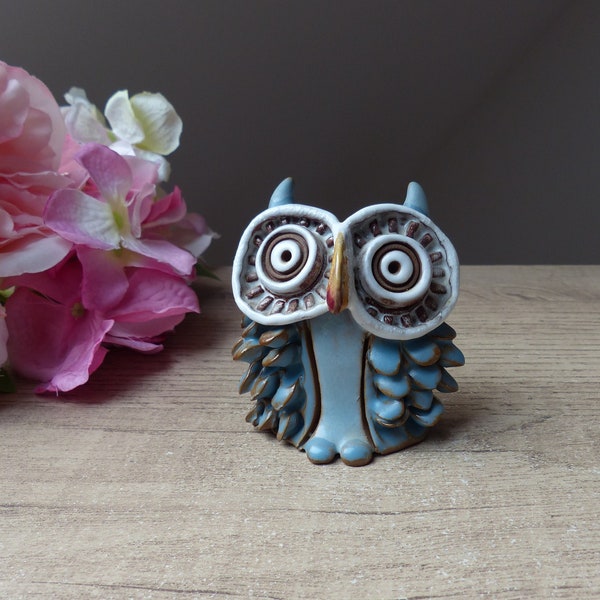 Céramique figurine hibou bleu, poterie hibou, figurine hibou artisanat, statuette hibou terre cuite, bébé hibou décoration collection