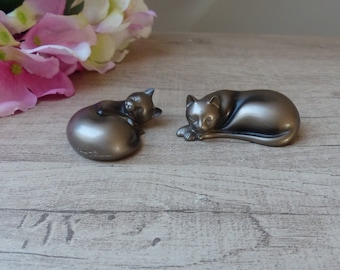 Two miniature couples of Veronese cats 2004 in vintage bronze-colored resin