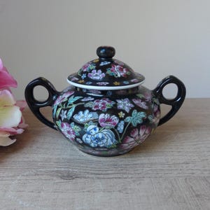 Sucrier / petit pot en porcelaine avec couvercle asiatique déco floral noir avec couvercle – 13 cm