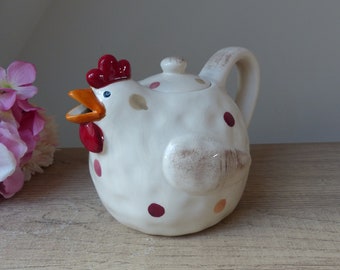 Old Ceramic Hen-Shaped Teapot, Mother's Day Gift