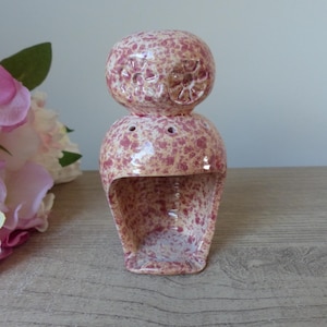 Portacandele a forma di gufo, bruciatore di incenso in pietra arenaria rosa – Scultura artigianale multifunzionale vintage, decorazione per la casa e diffusore di fragranze
