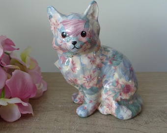 Paire de chats joueurs en porcelaine, ensemble chatons gris et