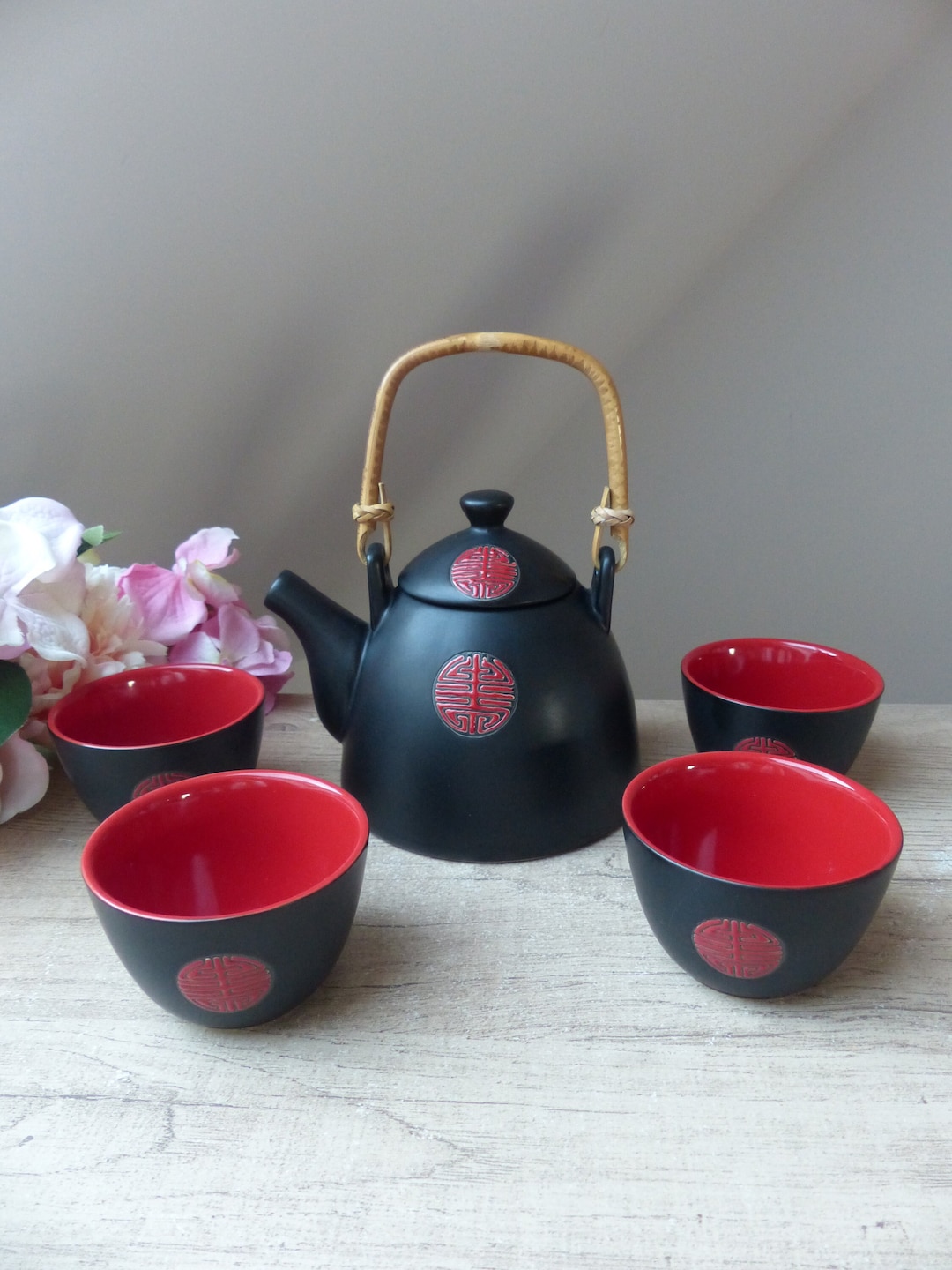Red and Black Ceramic Tea Set – Teapot With Wooden Handle and 4 Cups ...