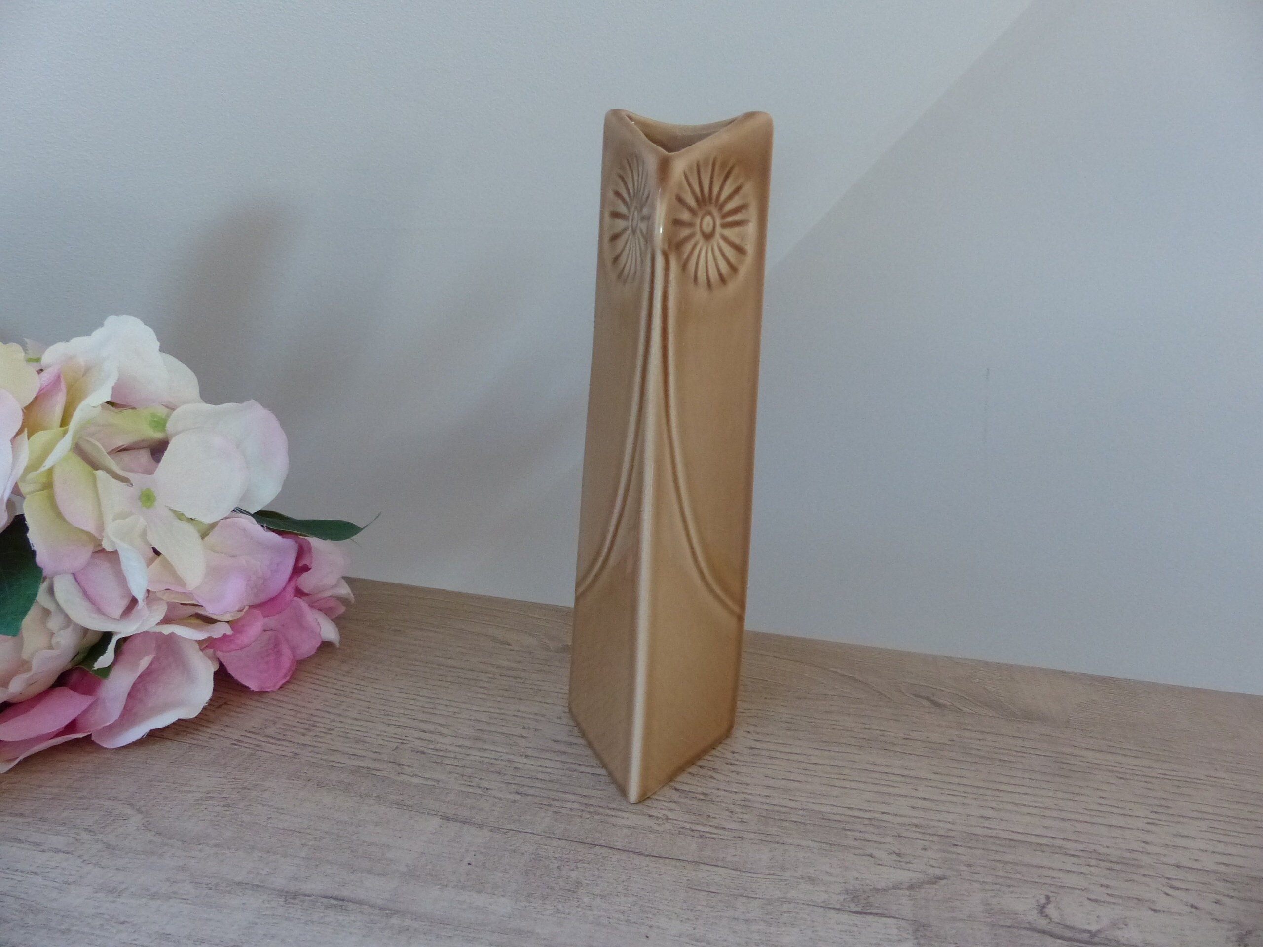 Vase Zoomorphe Chouette Hibou Forme Triangle en Grès Vintage