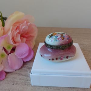 Boite à pilules en porcelaine française, mini boite motif oiseaux et fleurs, pilulier vintage Collection Porcelaine d'Art, cadeau pour femme