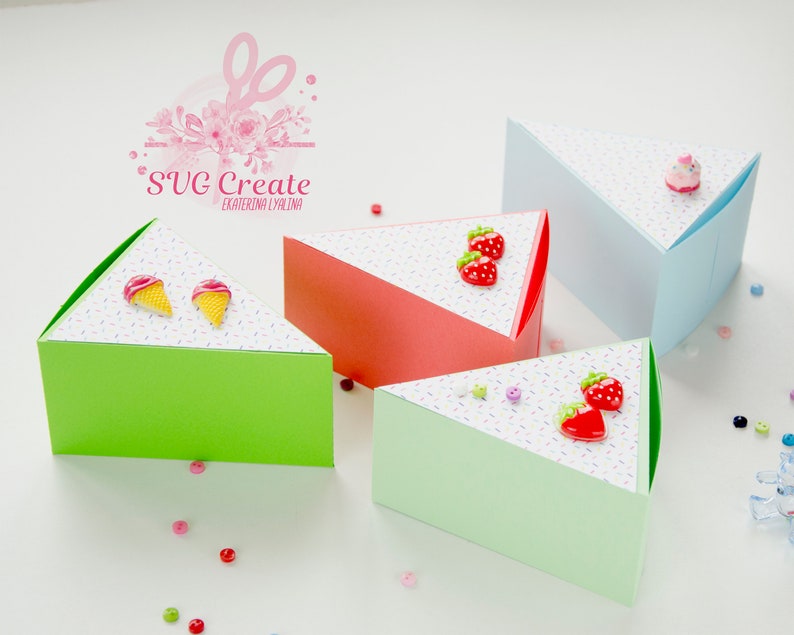 Download Cake slice box favor template papercut papercutting svg ...