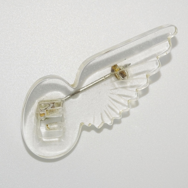 Vintage 1940's Royal Air Force Flight Engineer's clear perspex winged sweetheart brooch with the central 'E'