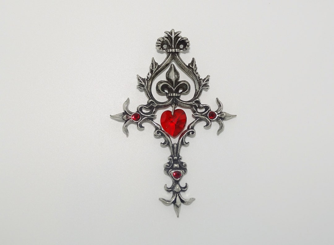 お手頃価格 2006 Gothic Alchemy Beautiful Sacred Talisman Heart その他