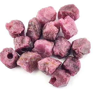 Cuentas de rubí en bruto perforadas: pieza de piedra preciosa en bruto de 8-10 mm