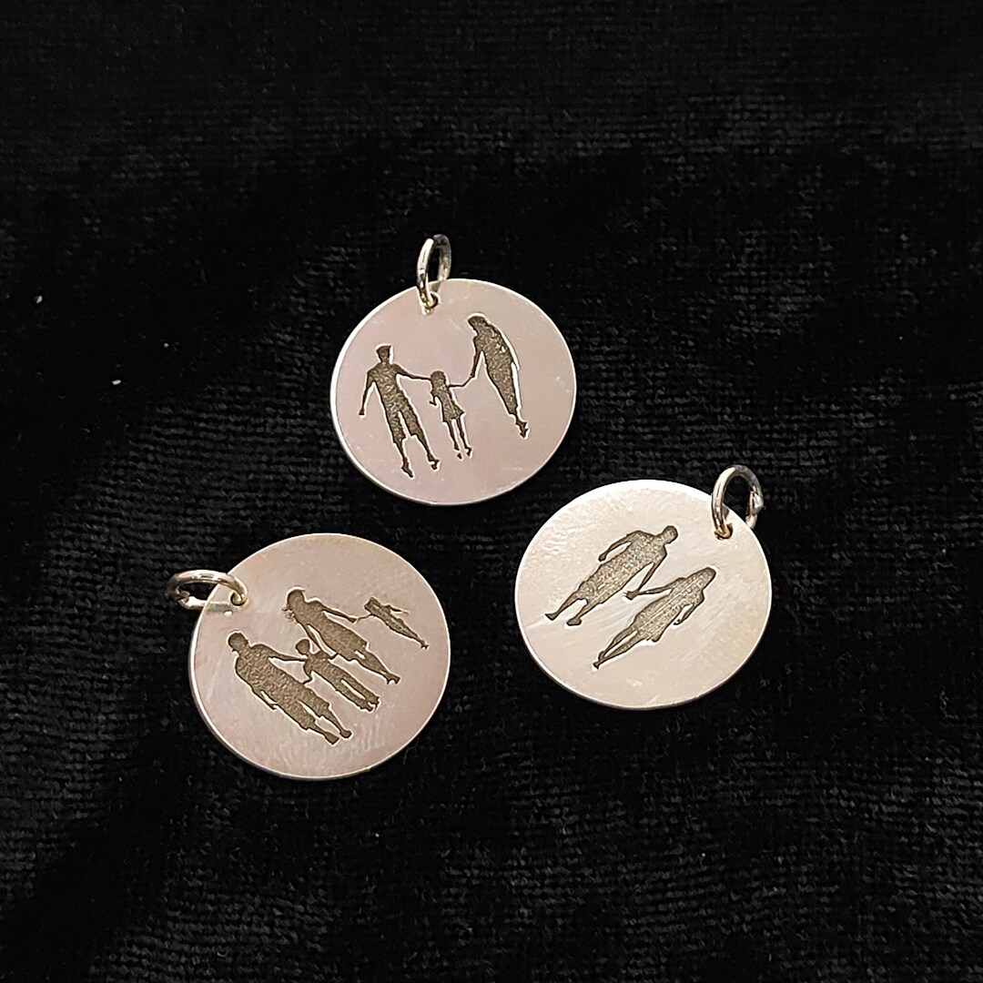 Personalized Family Silhouette Necklace/custom Engraved Family Pendant ...