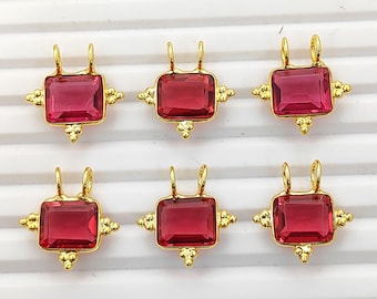 Rektangelberlock i fasetterad rubelitkvarts, fina bezellänkkopplingar, förgyllda gör-det-själv-smyckesdetaljer