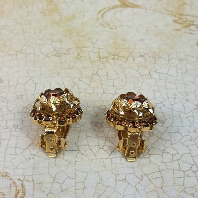 Vintage Root Beer Topaz Crystal Parure Wreath Brooch Clip On Earrings Unsigned