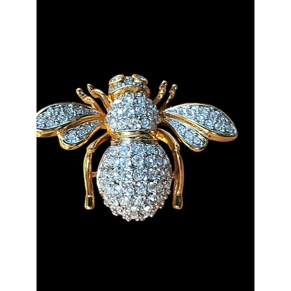 Vintage JOAN RIVERS Crystal Pave Queen Bee Watch Brooch Joan Rivers | Accessories | Vintage Joan Rivers Crystal Pave  main image 3