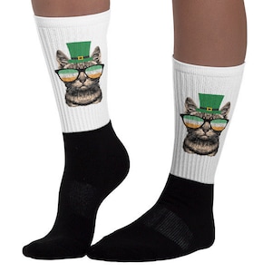 Funny St Patrick&#39;s Day Cat Wearing Irish Sunglasses Socks