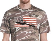 Acoustic Guitar USA Flag Retro Distress Camouflage Camo T-Shirt