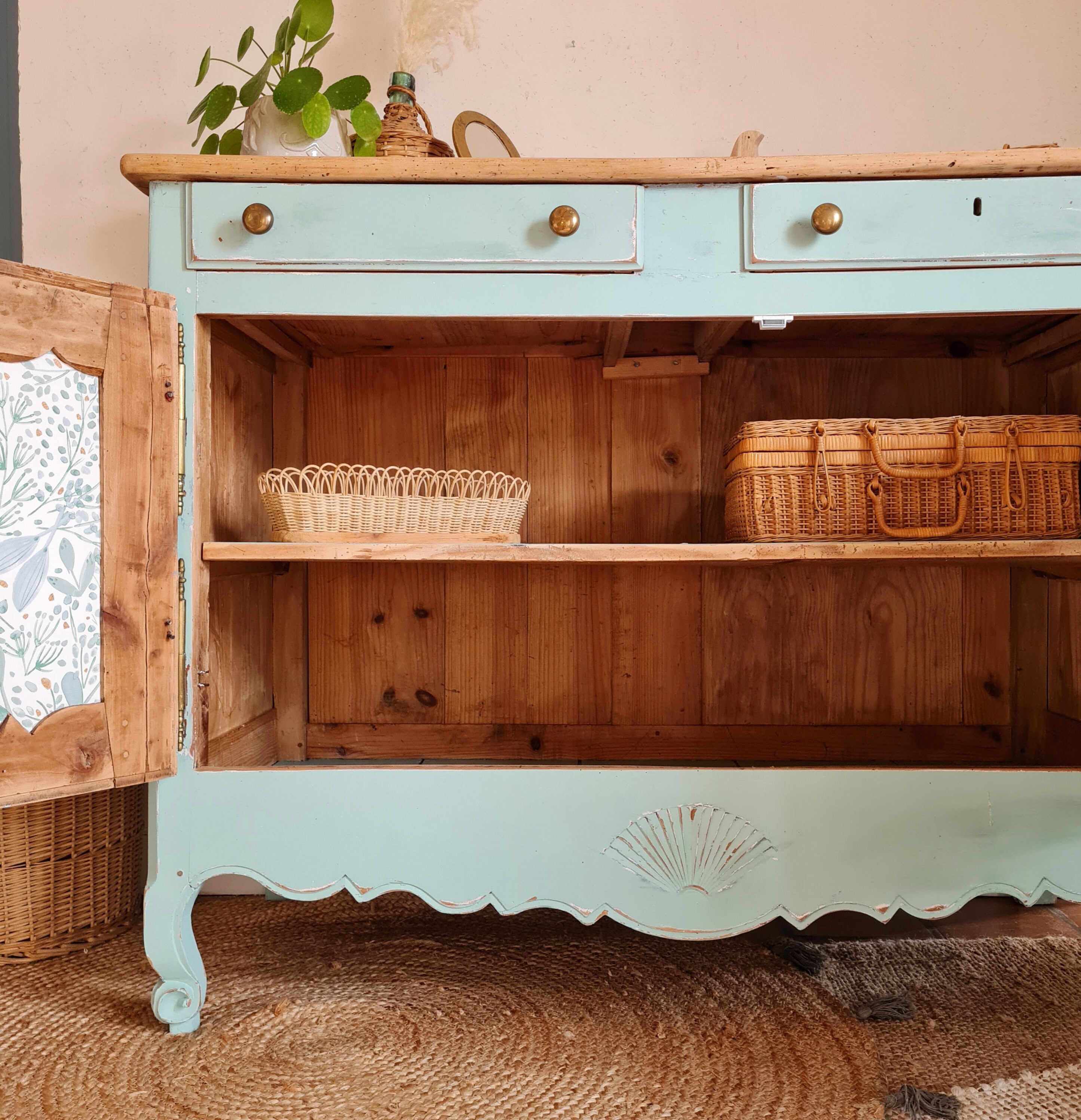 Buffet Bas Vintage Pieds Sculptés - Bleu Tendre- Buffet Rétro Années 50 Factory Vintage